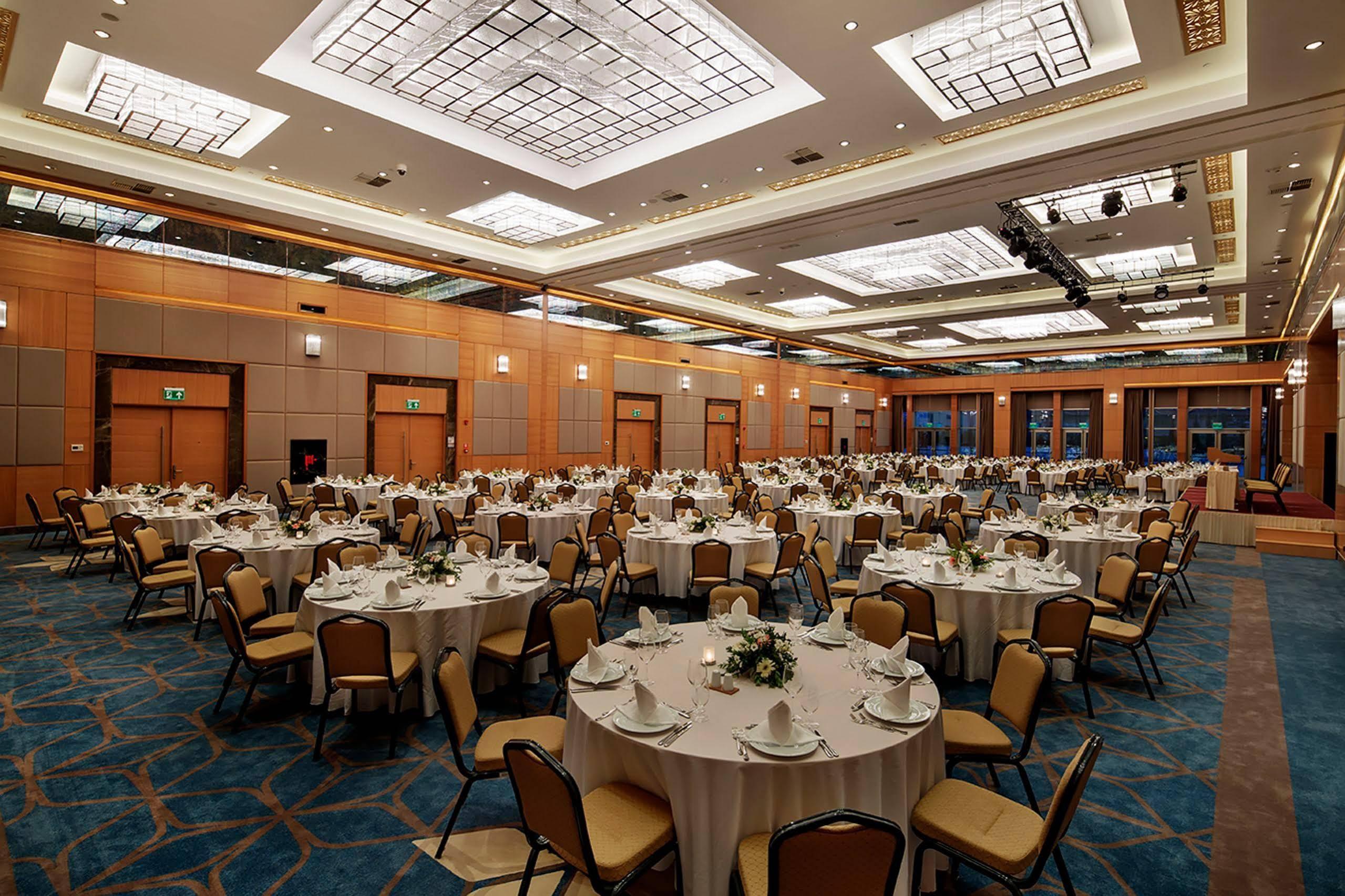 Moevenpick Malatya Hotel Exterior foto
